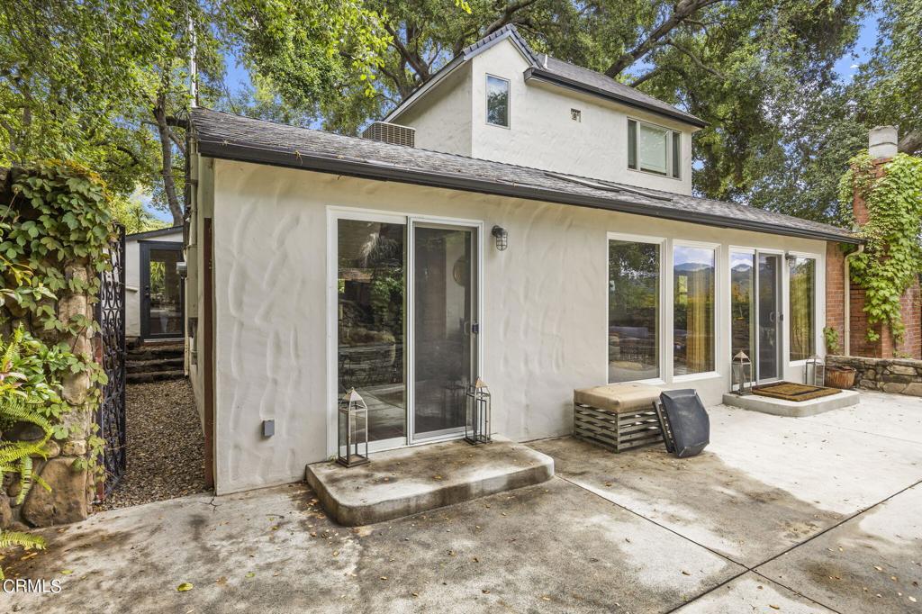 MLS #V1-33571 image #32