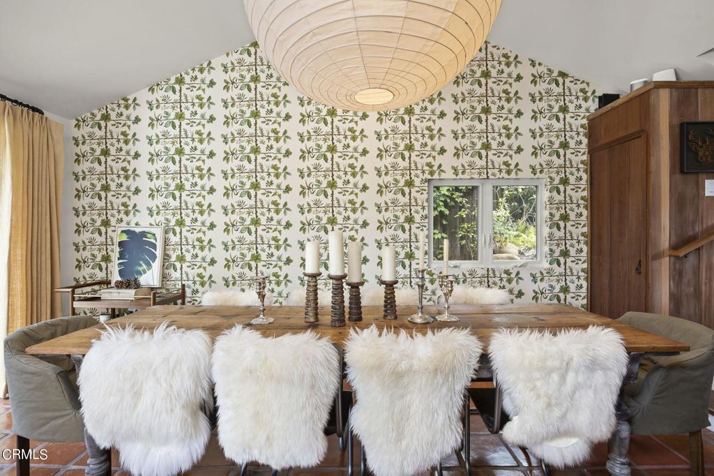 MLS #V1-33571 image #8