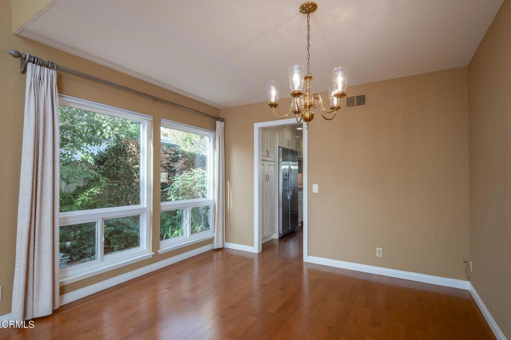 MLS #V1-33572 image #11