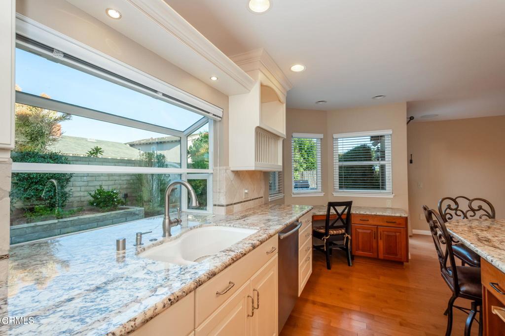 MLS #V1-33572 image #15