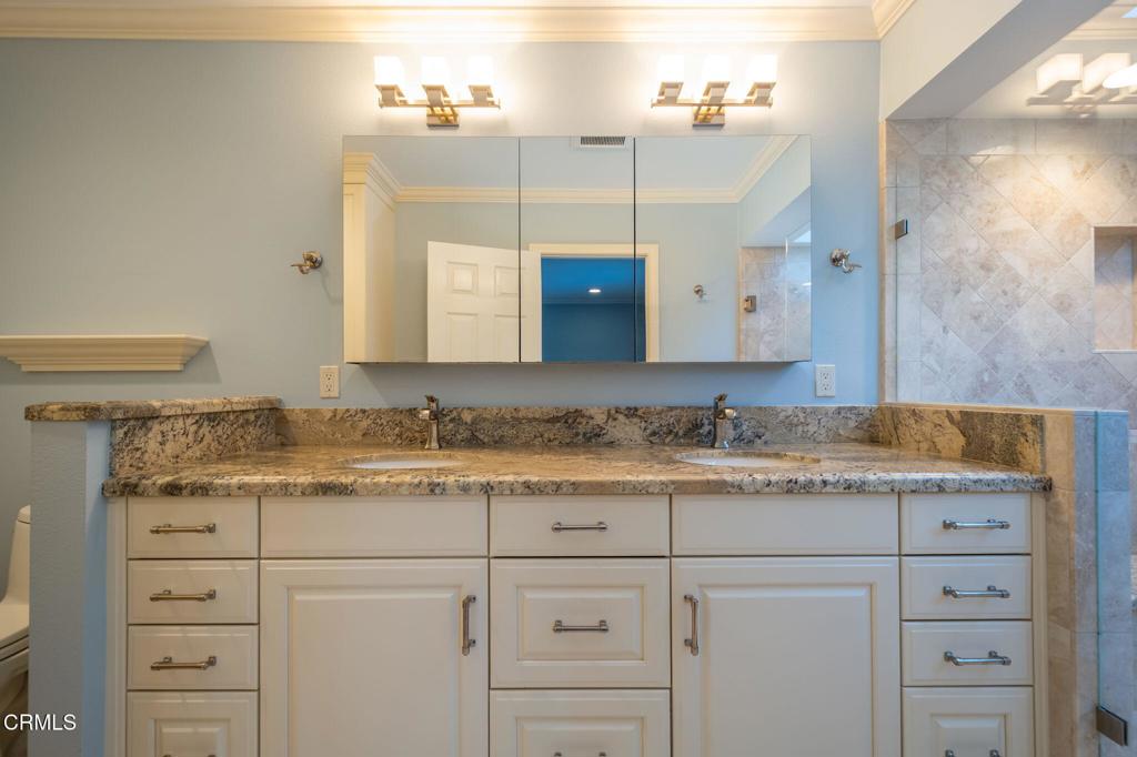 MLS #V1-33572 image #20