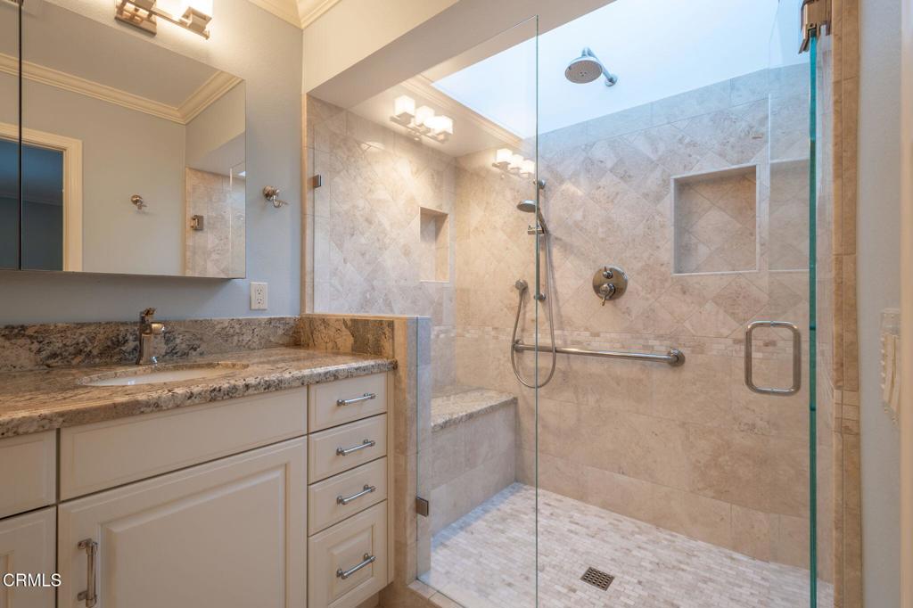 MLS #V1-33572 image #21