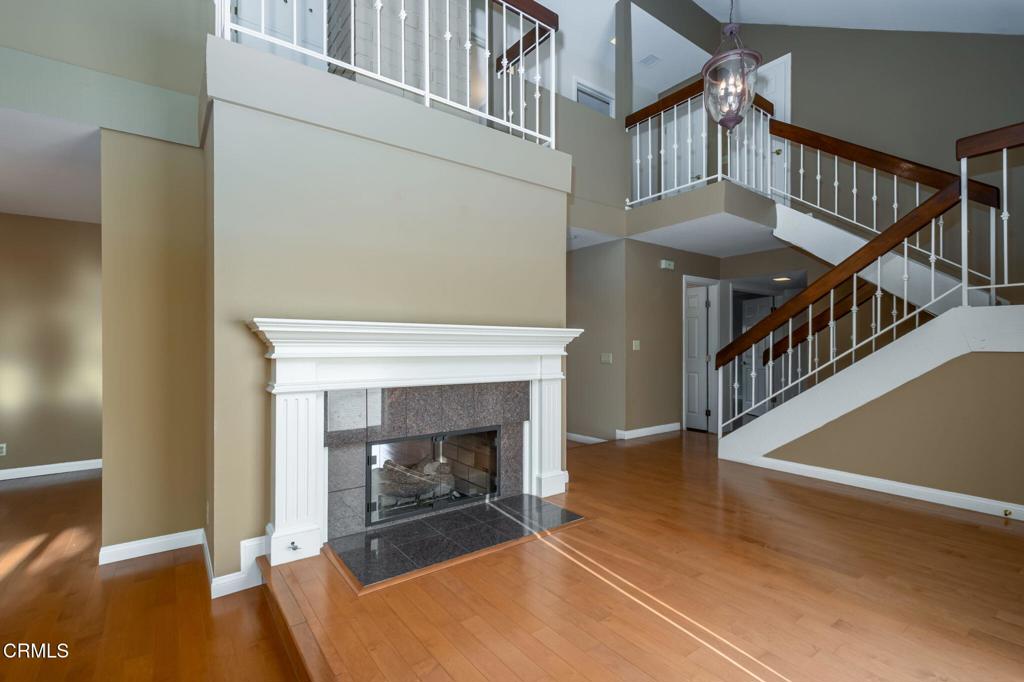 MLS #V1-33572 image #8