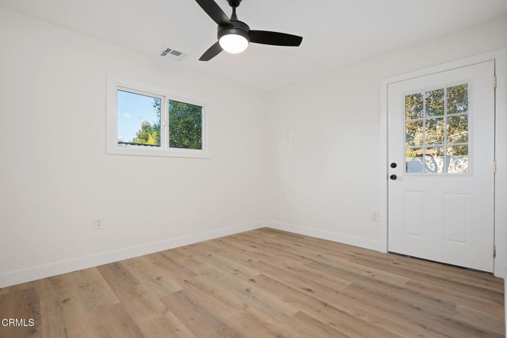 MLS #V1-33573 image #14