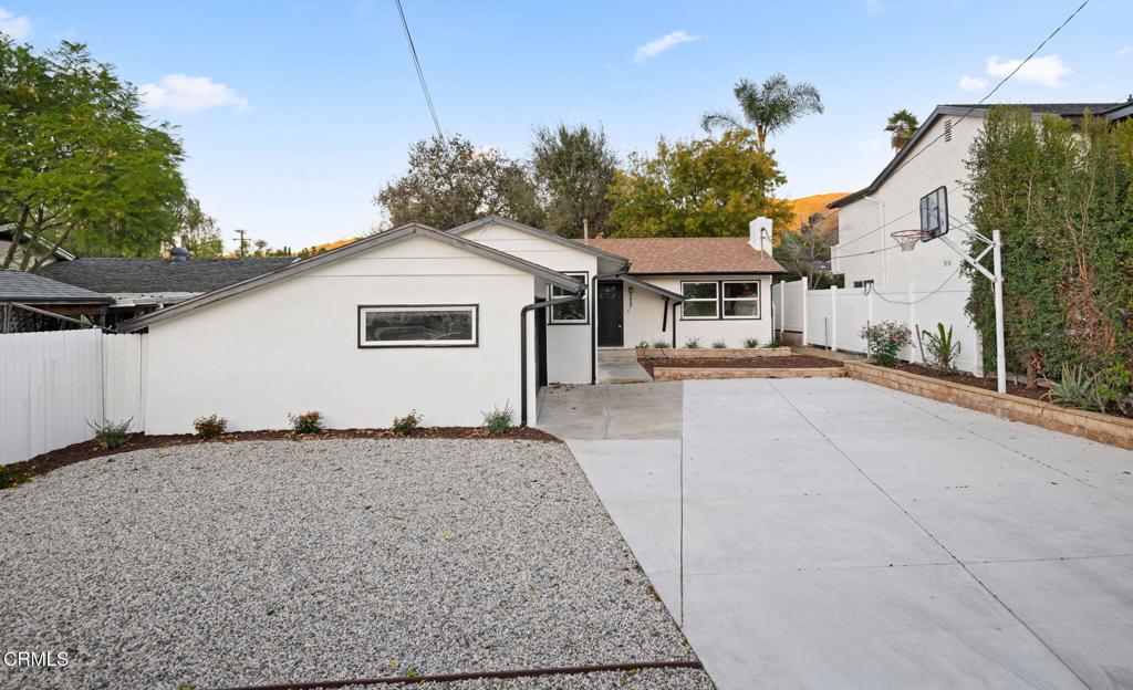 MLS #V1-33573 image #23