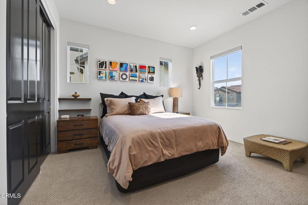 MLS #V1-33581 image #30