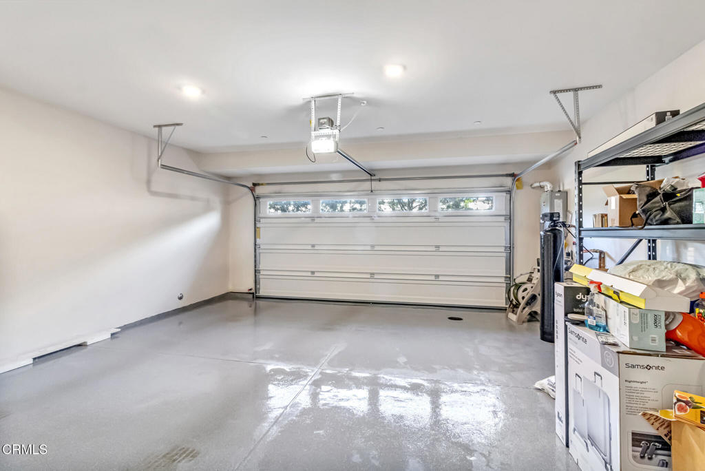 MLS #V1-33585 image #10