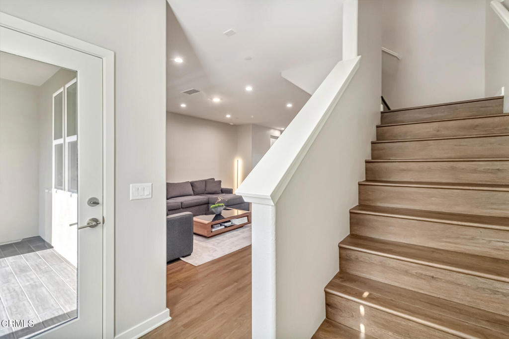 MLS #V1-33585 image #20