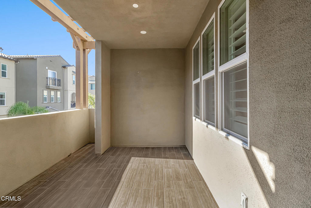 MLS #V1-33585 image #21