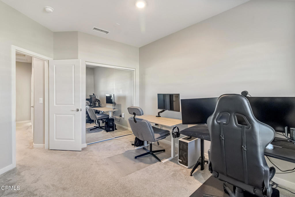 MLS #V1-33585 image #30