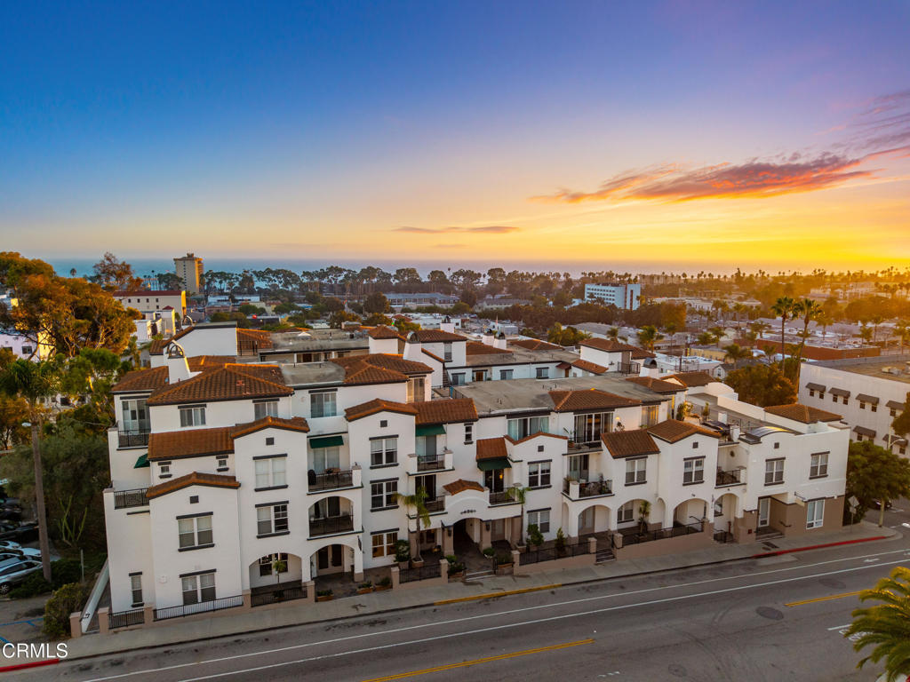 MLS #V1-33588 image #0