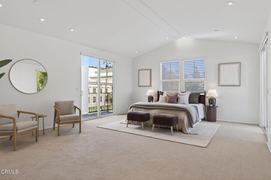 MLS #V1-33588 image #27