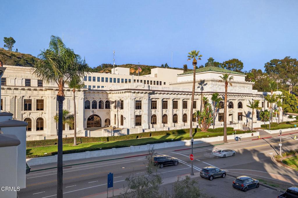 MLS #V1-33588 image #38