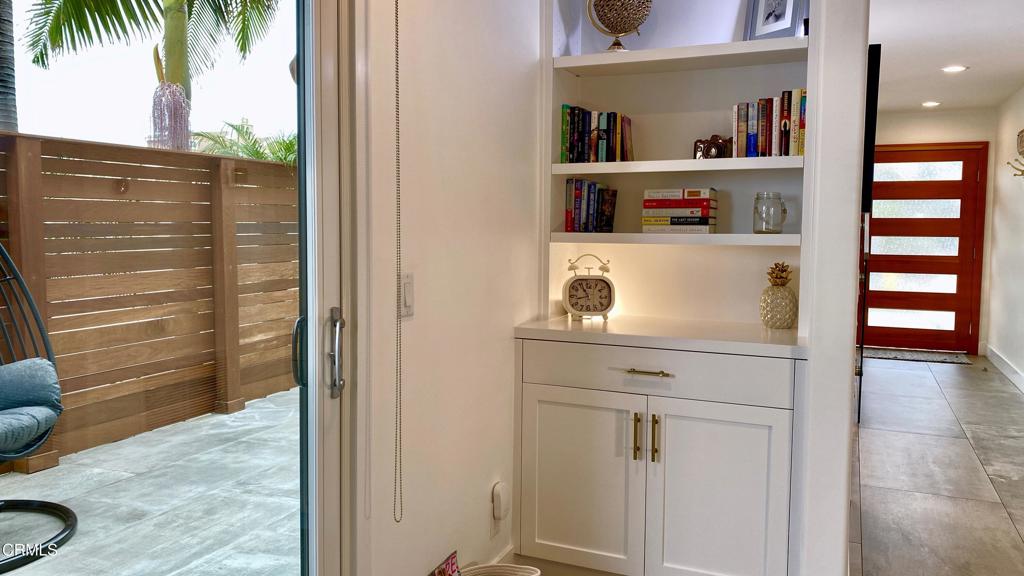 MLS #V1-33590 image #16