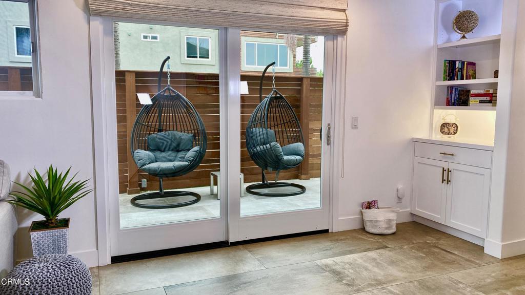 MLS #V1-33590 image #17