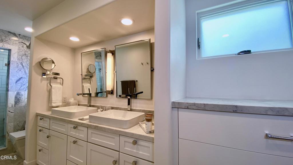 MLS #V1-33590 image #56