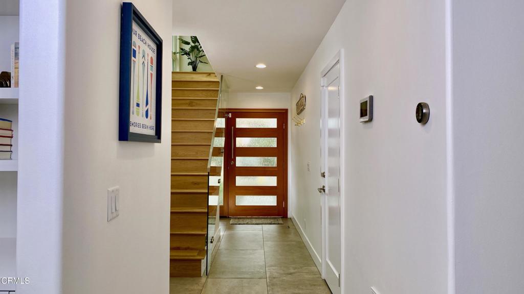 MLS #V1-33590 image #9