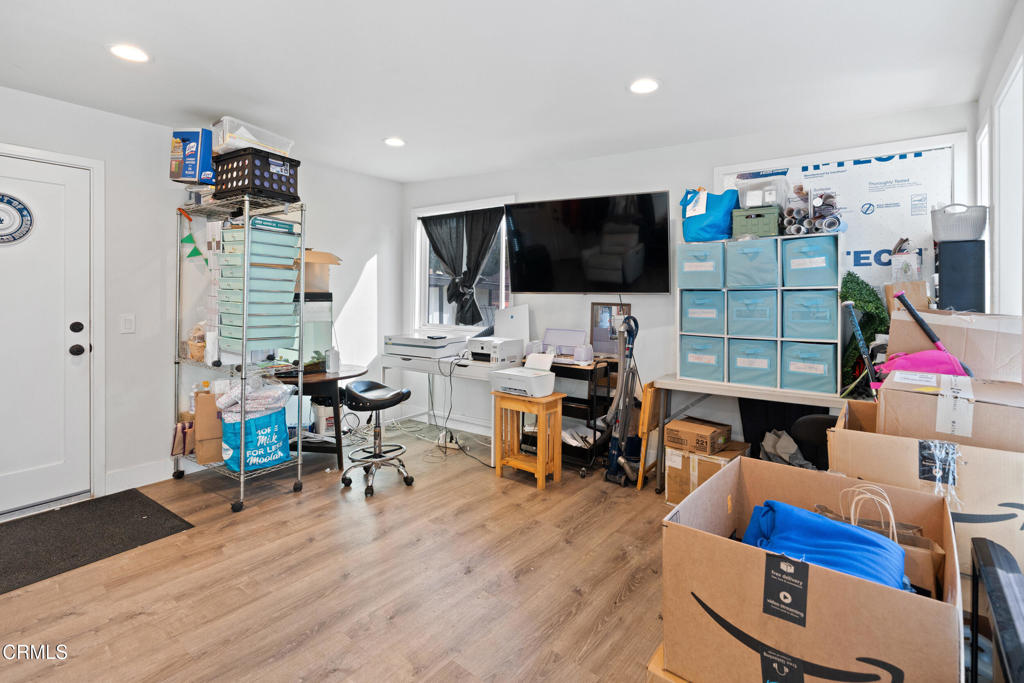 MLS #V1-33591 image #22