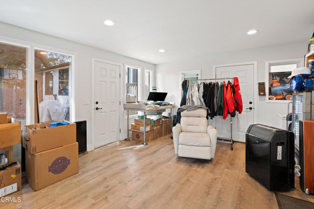 MLS #V1-33591 image #23