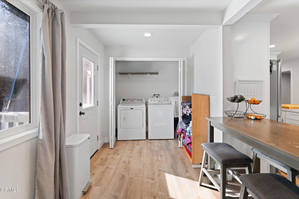 MLS #V1-33591 image #6