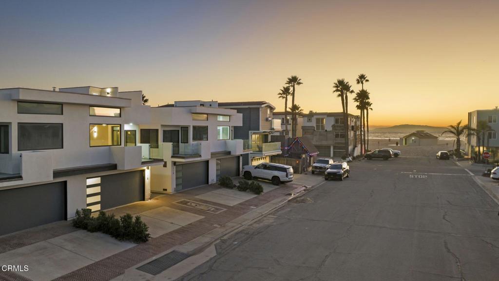 MLS #V1-33592 image #25