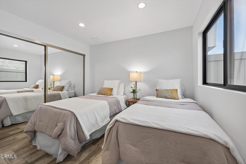 MLS #V1-33592 image #29