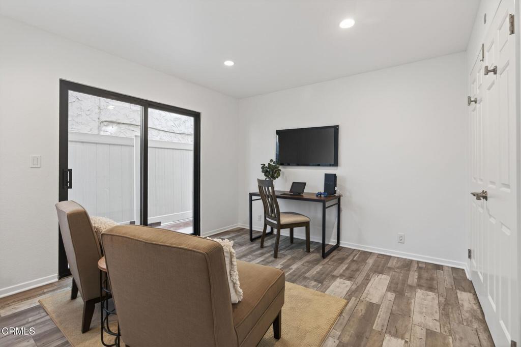 MLS #V1-33592 image #30