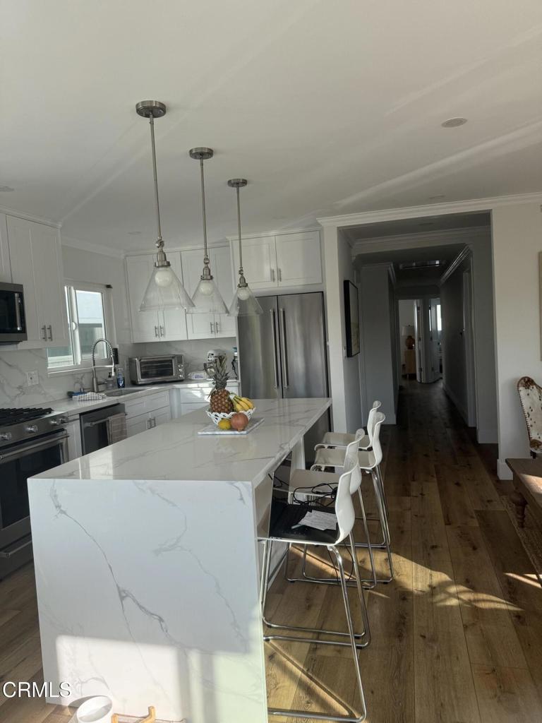 MLS #V1-33593 image #2