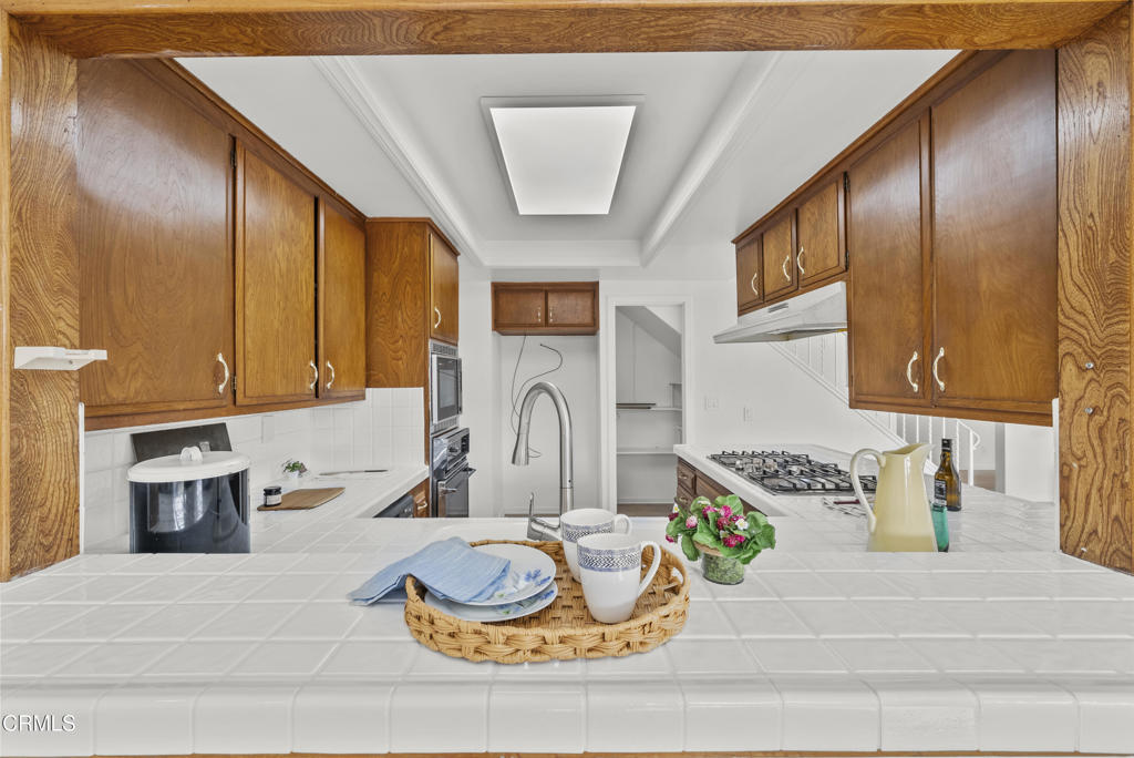 MLS #V1-33594 image #12