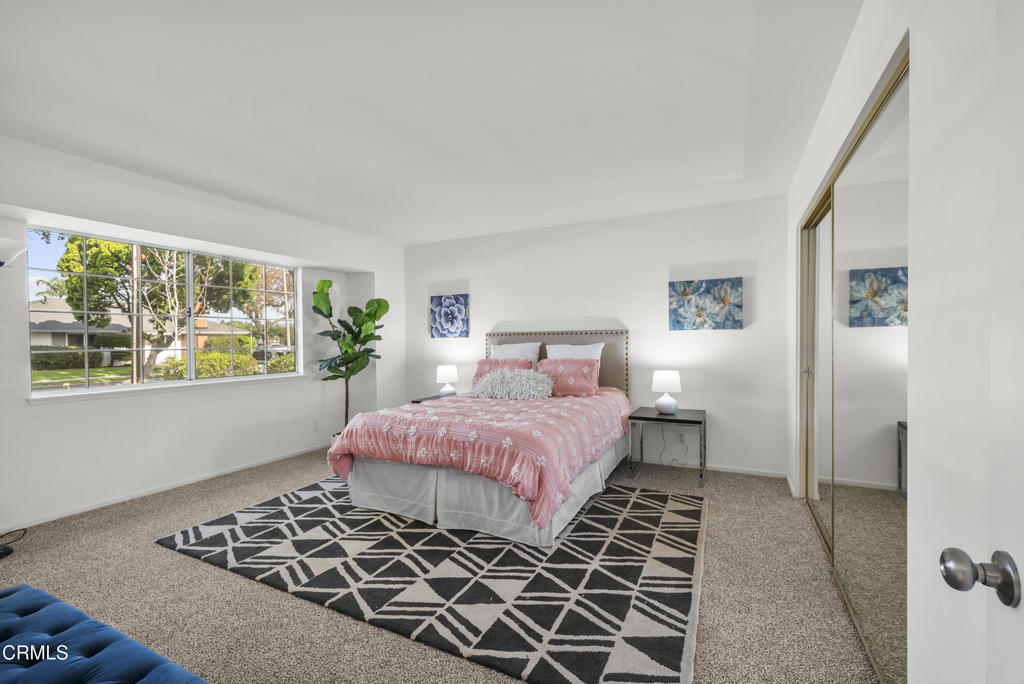 MLS #V1-33594 image #18