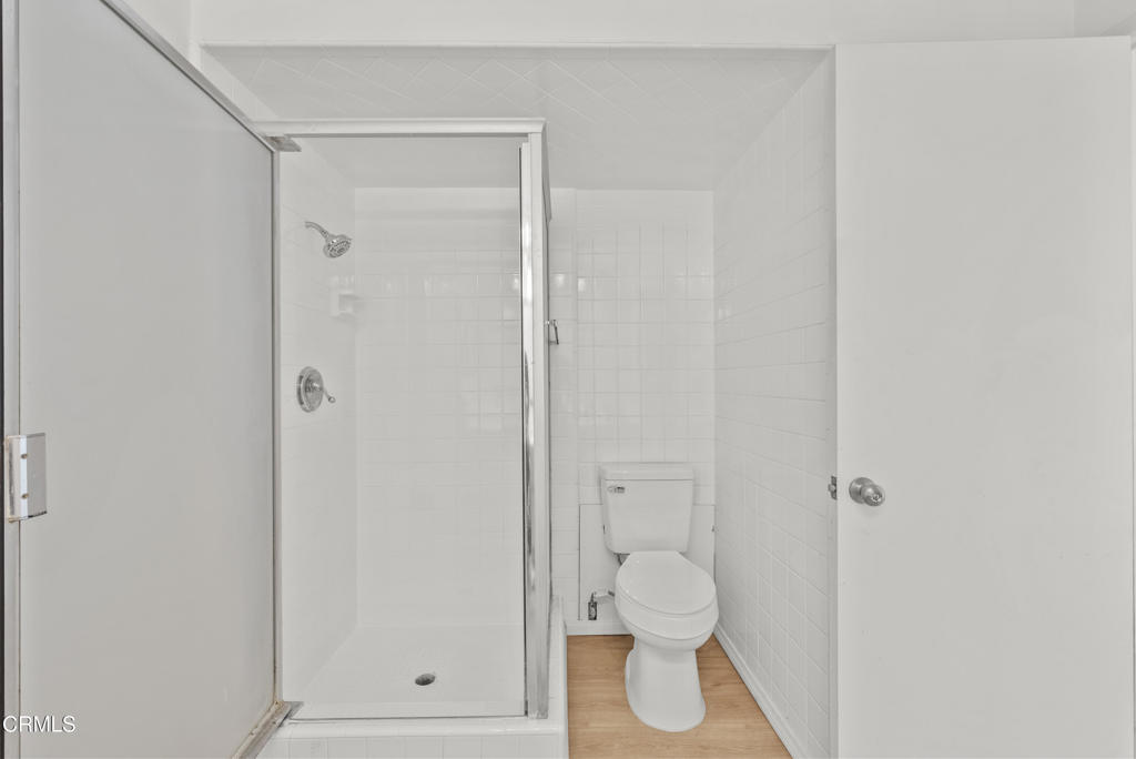 MLS #V1-33594 image #22