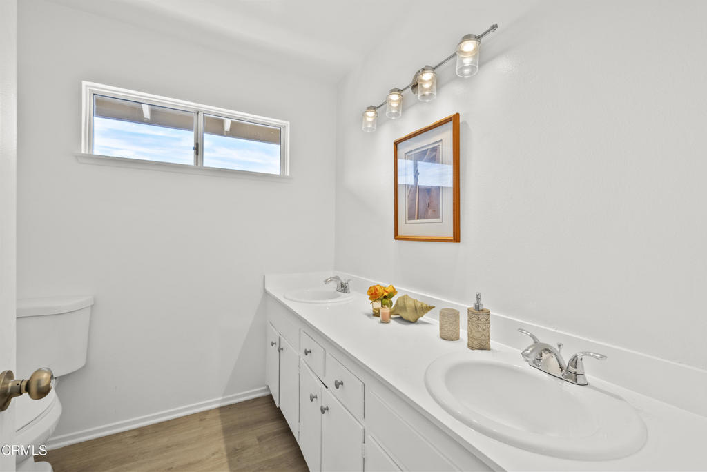 MLS #V1-33594 image #29