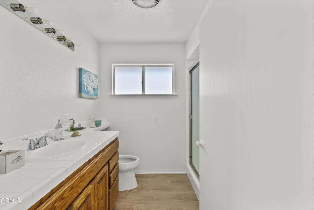 MLS #V1-33594 image #32