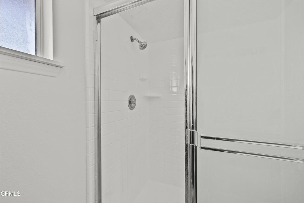 MLS #V1-33594 image #33