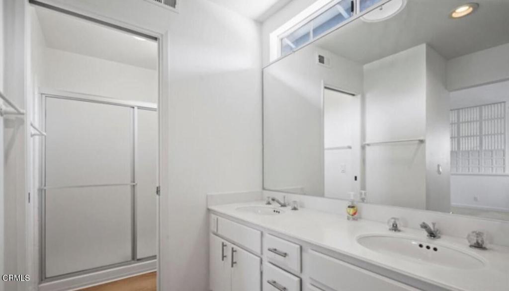 MLS #V1-33597 image #14