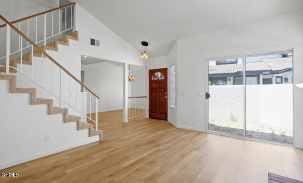 MLS #V1-33597 image #5