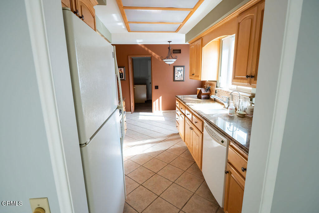 MLS #V1-33603 image #20