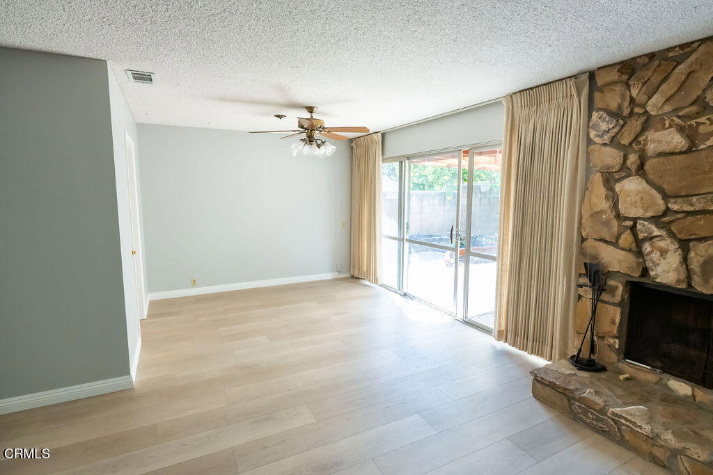 MLS #V1-33603 image #21