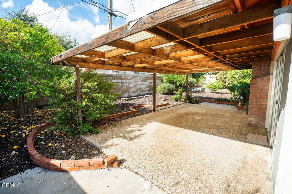 MLS #V1-33603 image #22