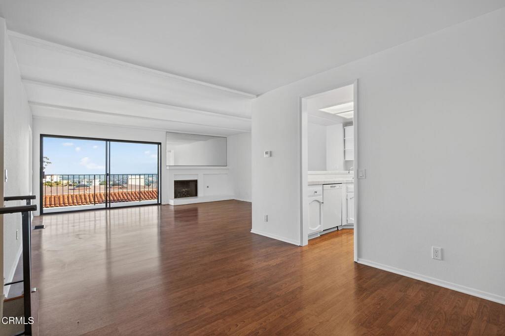 MLS #V1-33604 image #11