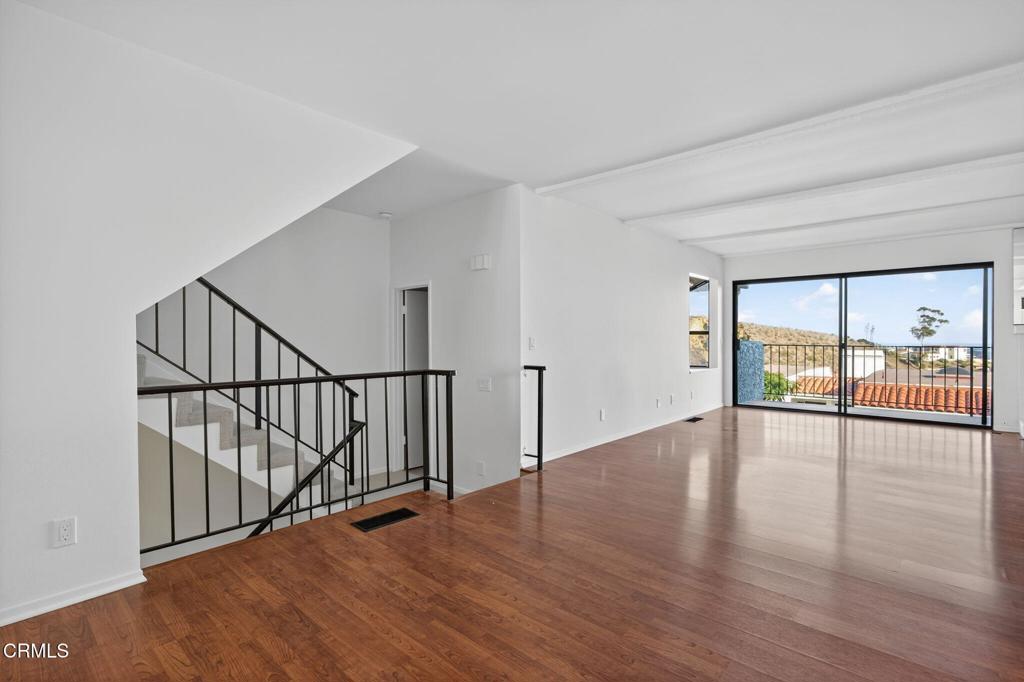 MLS #V1-33604 image #13