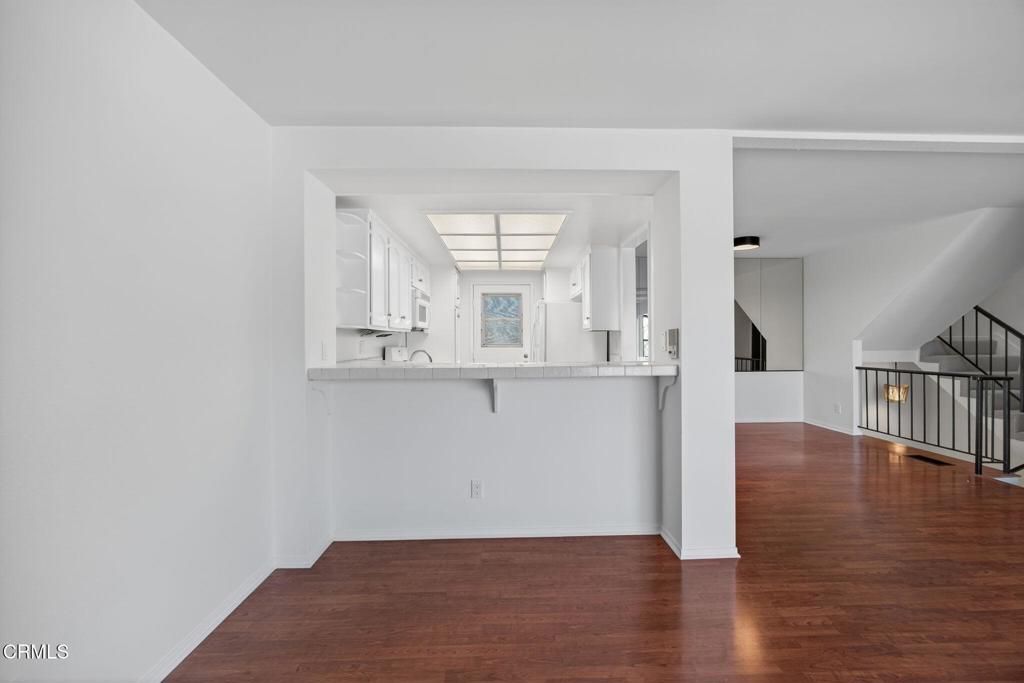 MLS #V1-33604 image #14