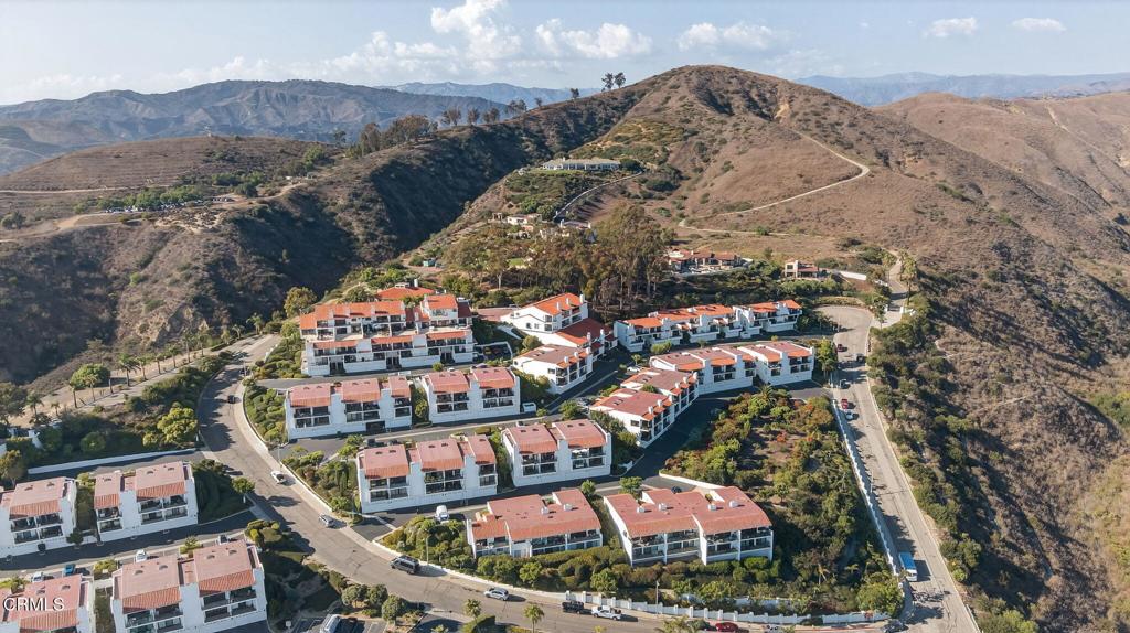 MLS #V1-33604 image #24