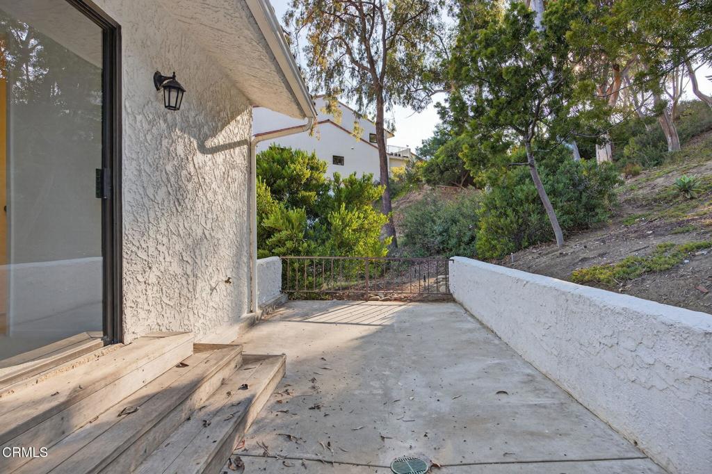 MLS #V1-33604 image #31