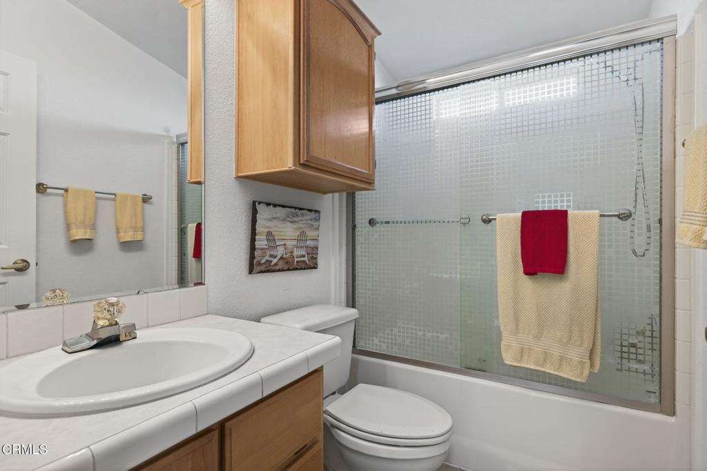 MLS #V1-33605 image #30