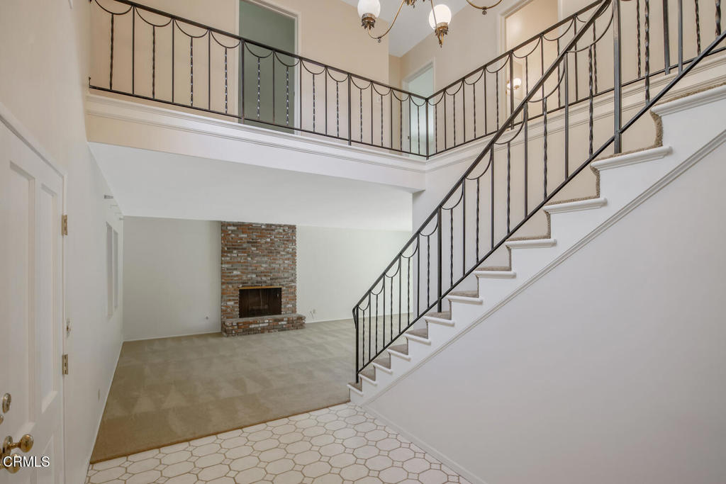 MLS #V1-33606 image #11