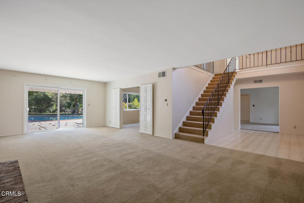 MLS #V1-33606 image #13