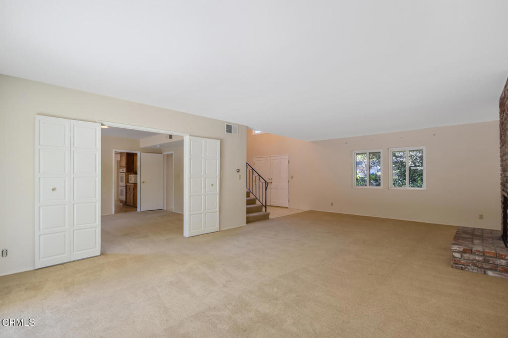 MLS #V1-33606 image #16