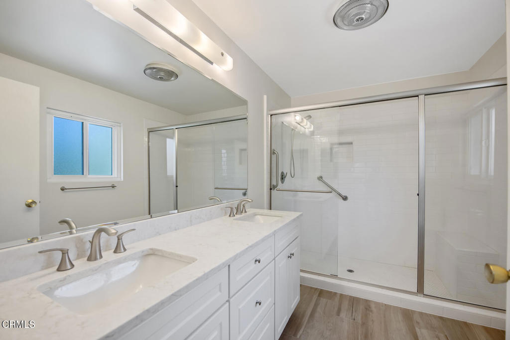 MLS #V1-33606 image #33