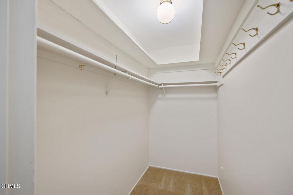 MLS #V1-33606 image #34